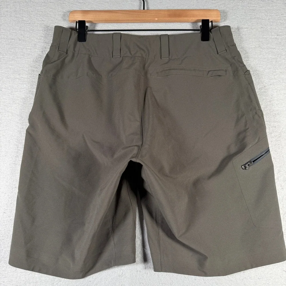 REI Co-op Mens Brown Technical Hiking Shorts Stretch‎ Cargo Size M 33x10 808802